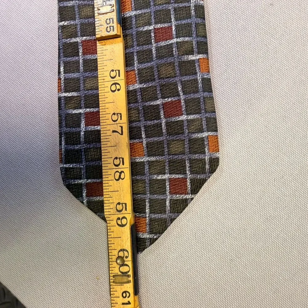 COACH Italian Silk Tie Geometric Design Luxury Stunning Made in Italy 60” x 3.5”